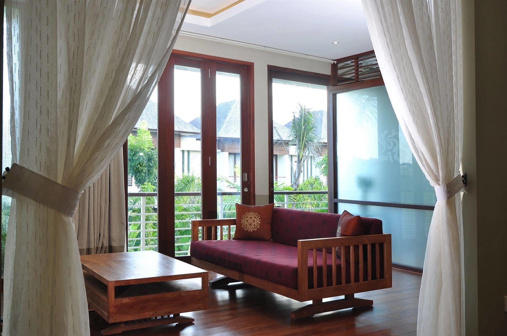 Kampoeng Villa Bali Kuta Lombok Exteriör bild