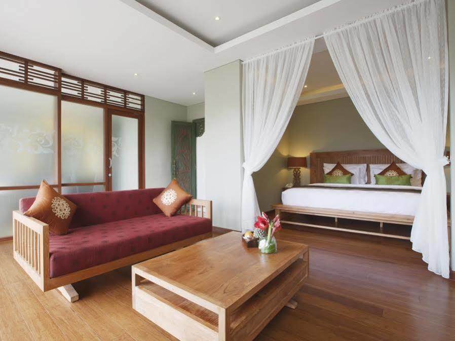 Kampoeng Villa Bali Kuta Lombok Exteriör bild