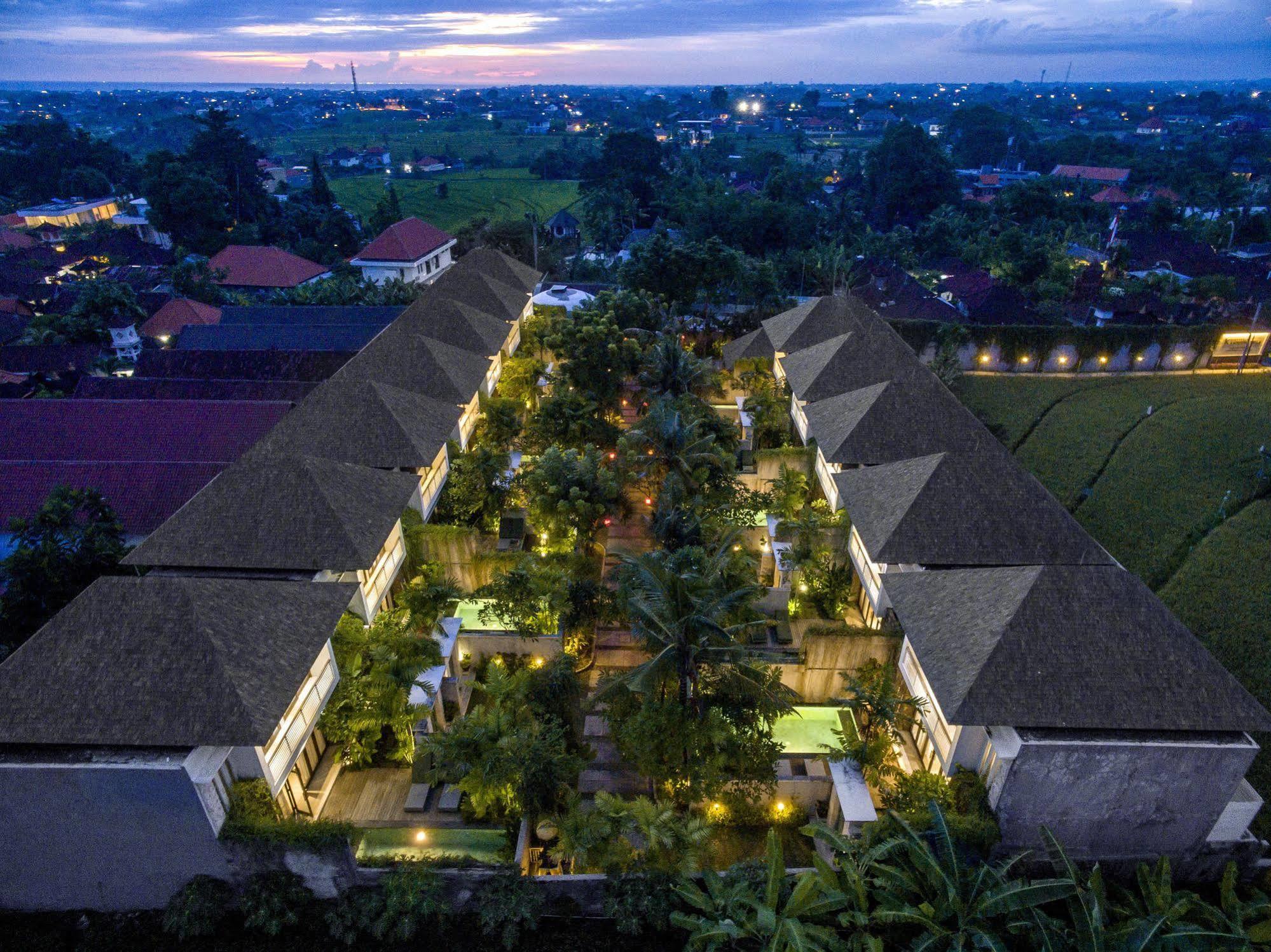 Kampoeng Villa Bali Kuta Lombok Exteriör bild