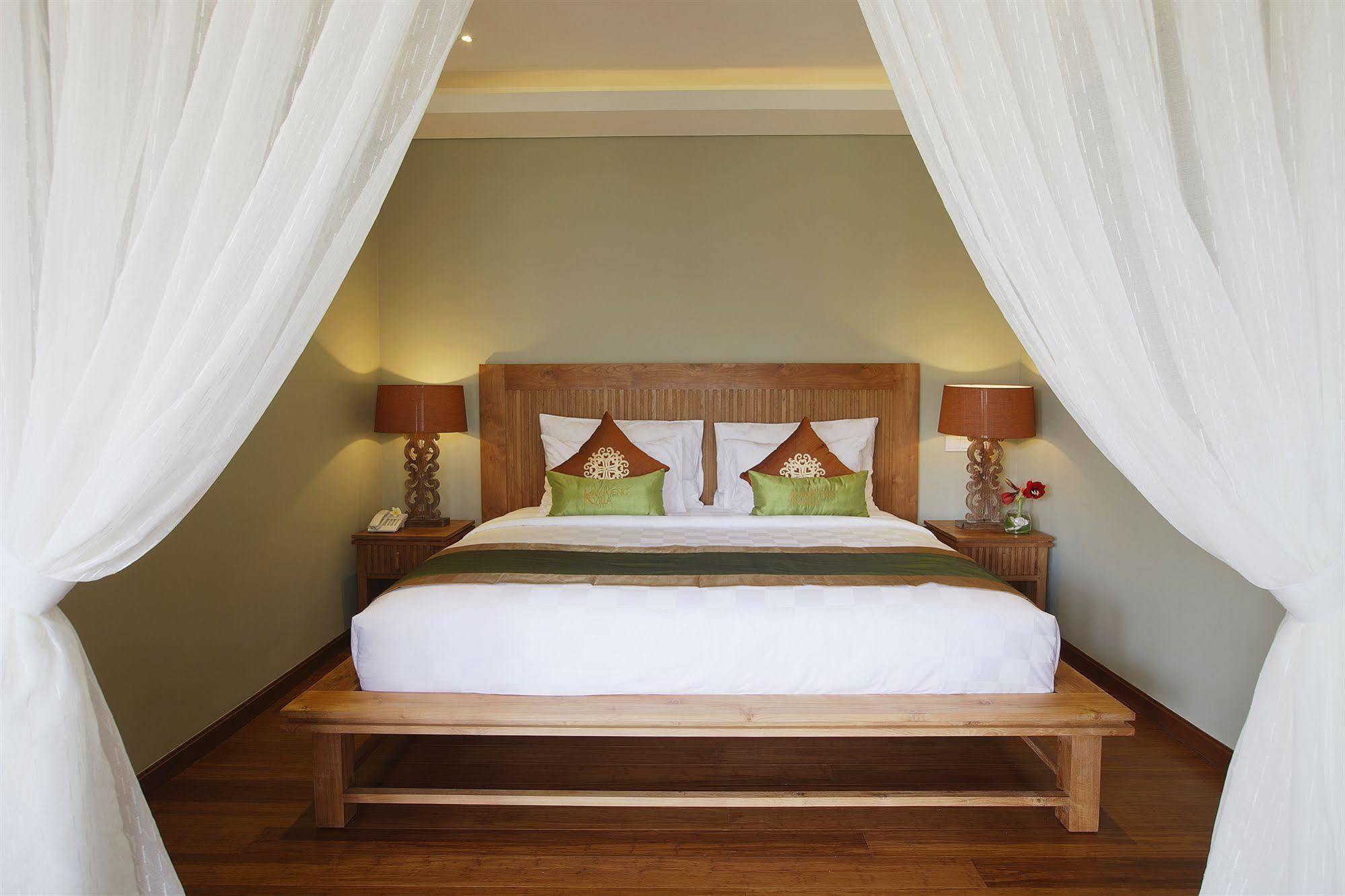 Kampoeng Villa Bali Kuta Lombok Exteriör bild
